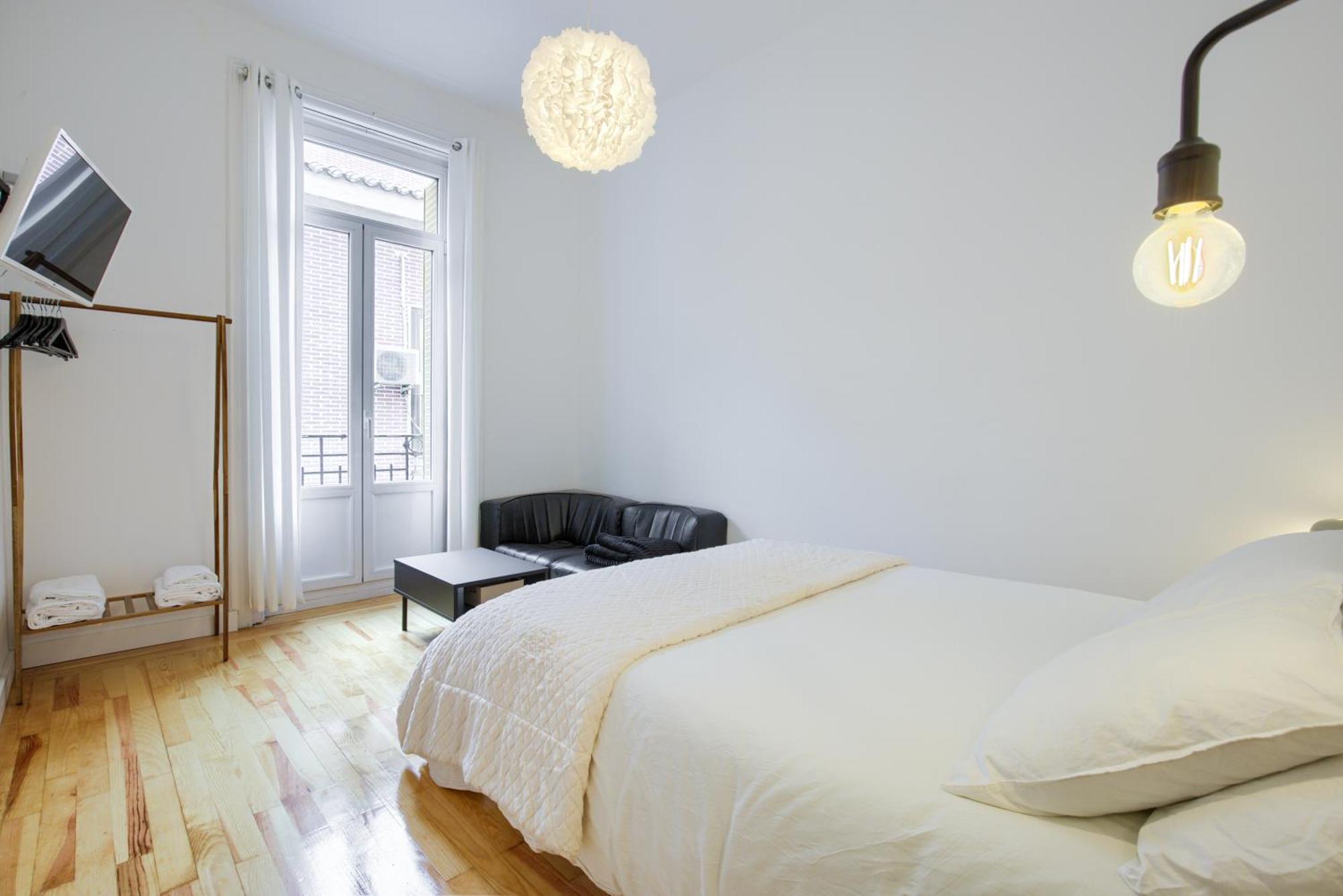 Mezzanine Orange Apartment มาดริด ห้อง รูปภาพ